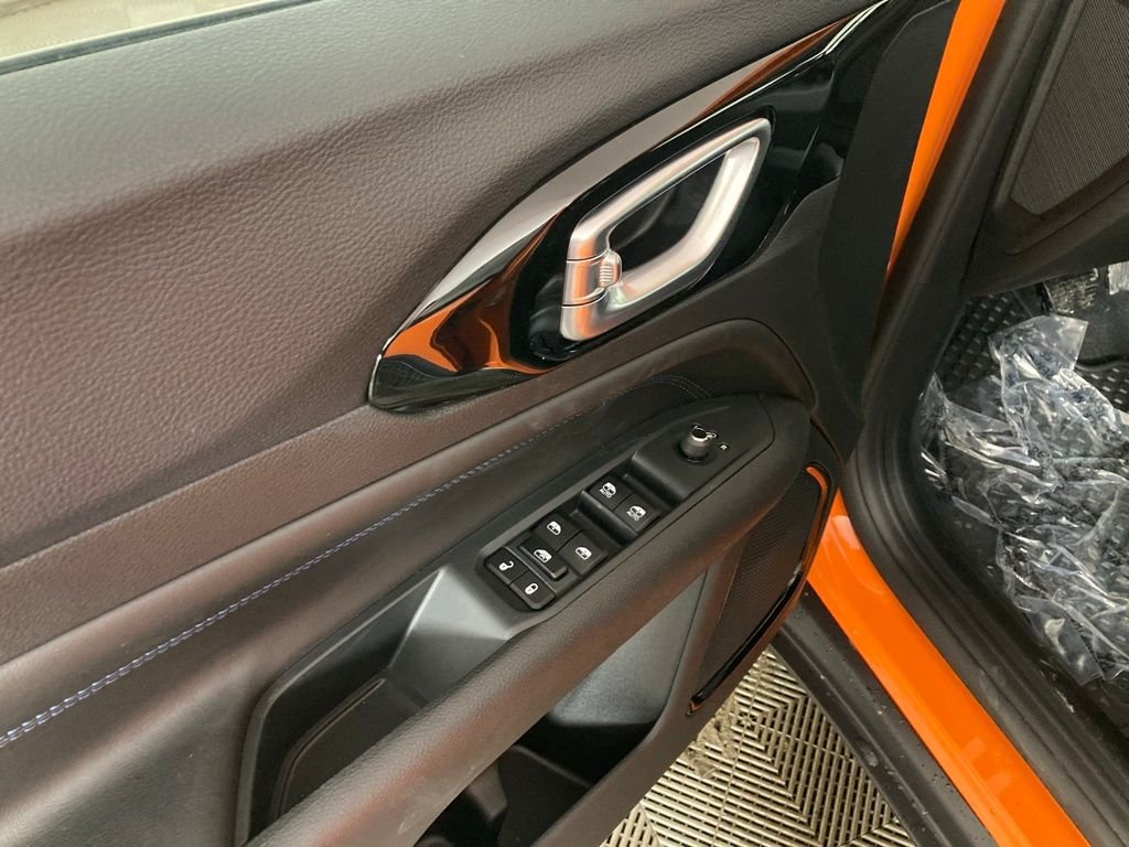New 2026 Joose (DISC) Jeep Latitude image 11