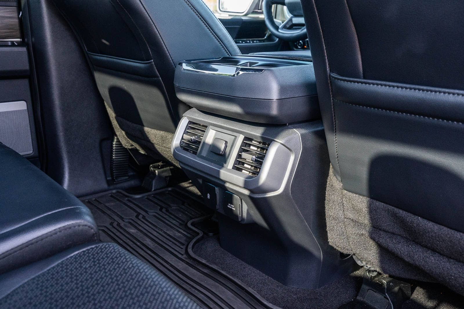Used 2024 Black Ford Lariat image 13