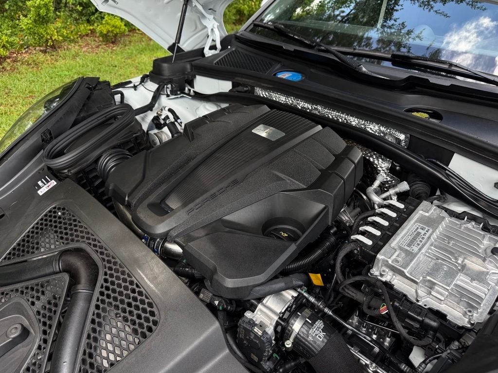 Used 2026  Porsche S image 22