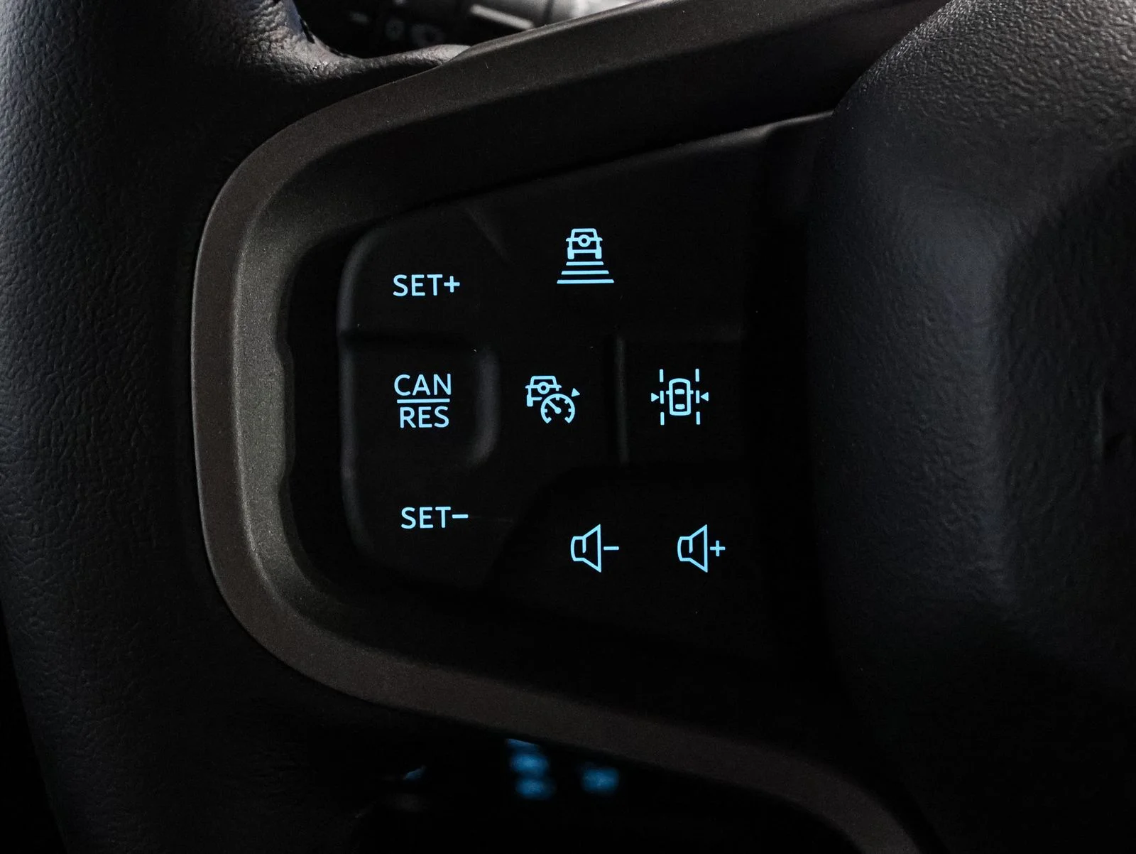 New 2026 Avalanche Gray Ford Badlands® image 37