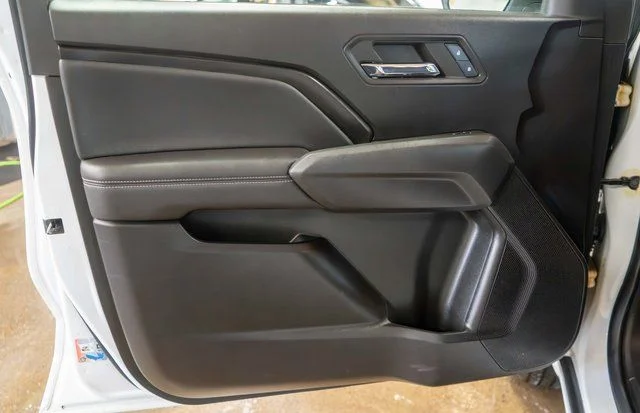 Used 2023 White Chevrolet LT image 16