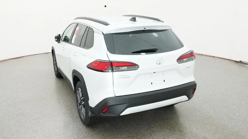 New 2026 Wind Chill Pearl Toyota XLE image 19