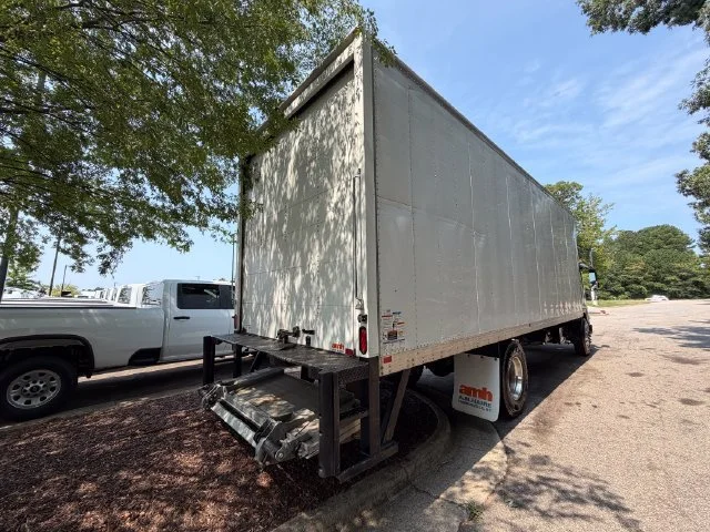 Used 2020 ARC WHITE Chevrolet NA image 6