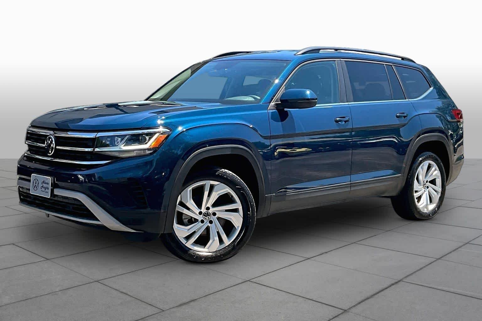 2023 Volkswagen Atlas 3.6L SE w/Tech's photo