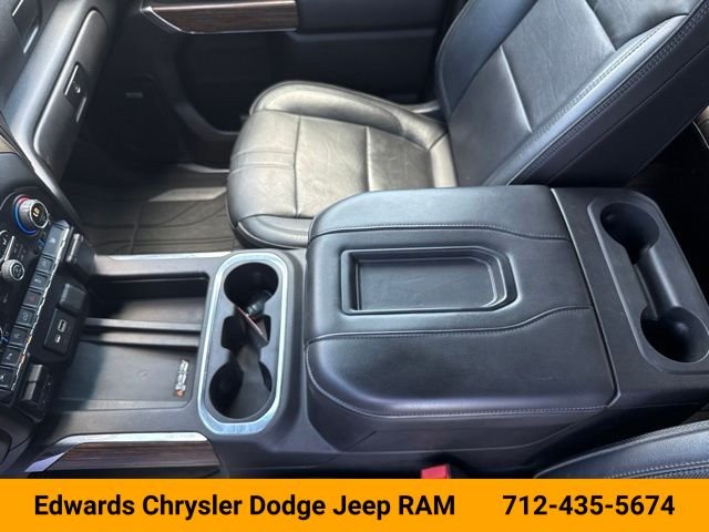 Used 2019 Red Chevrolet High Country image 17