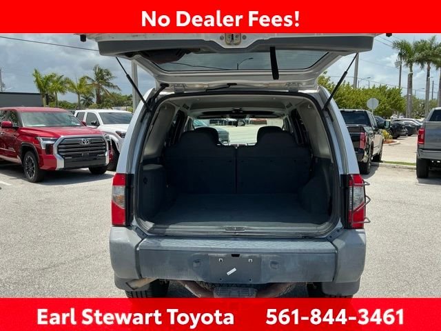 Used 2004 Silver Nissan SE image 11
