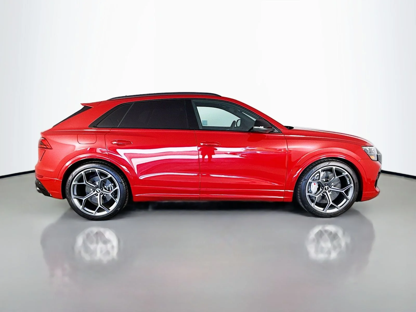 New 2025 Red Audi 4.0T image 8