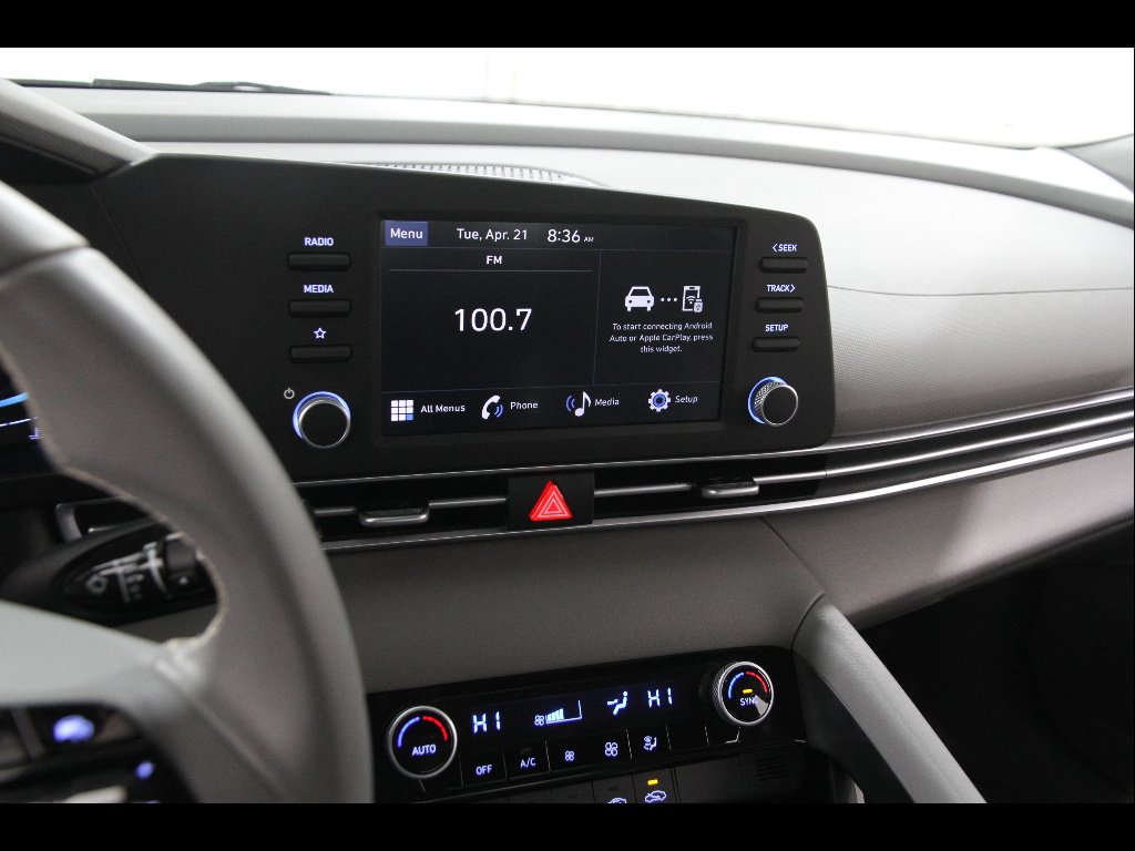 Certified Used 2025 Abyss Black Pearl Hyundai SEL Sport image 9