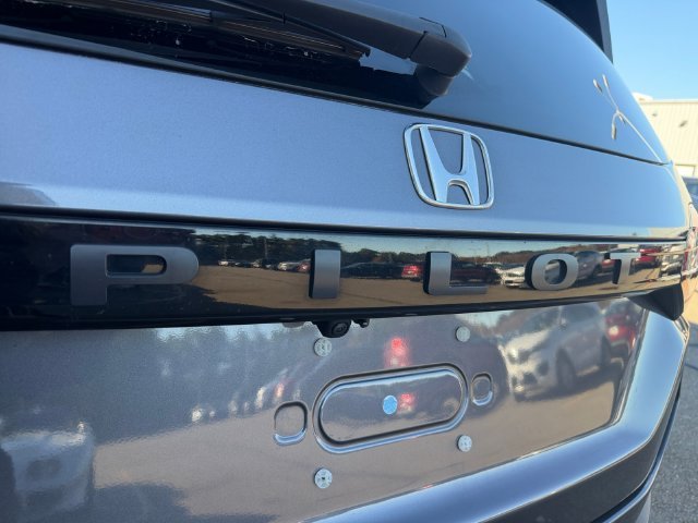 Used 2024 Gray Honda EX-L image 40