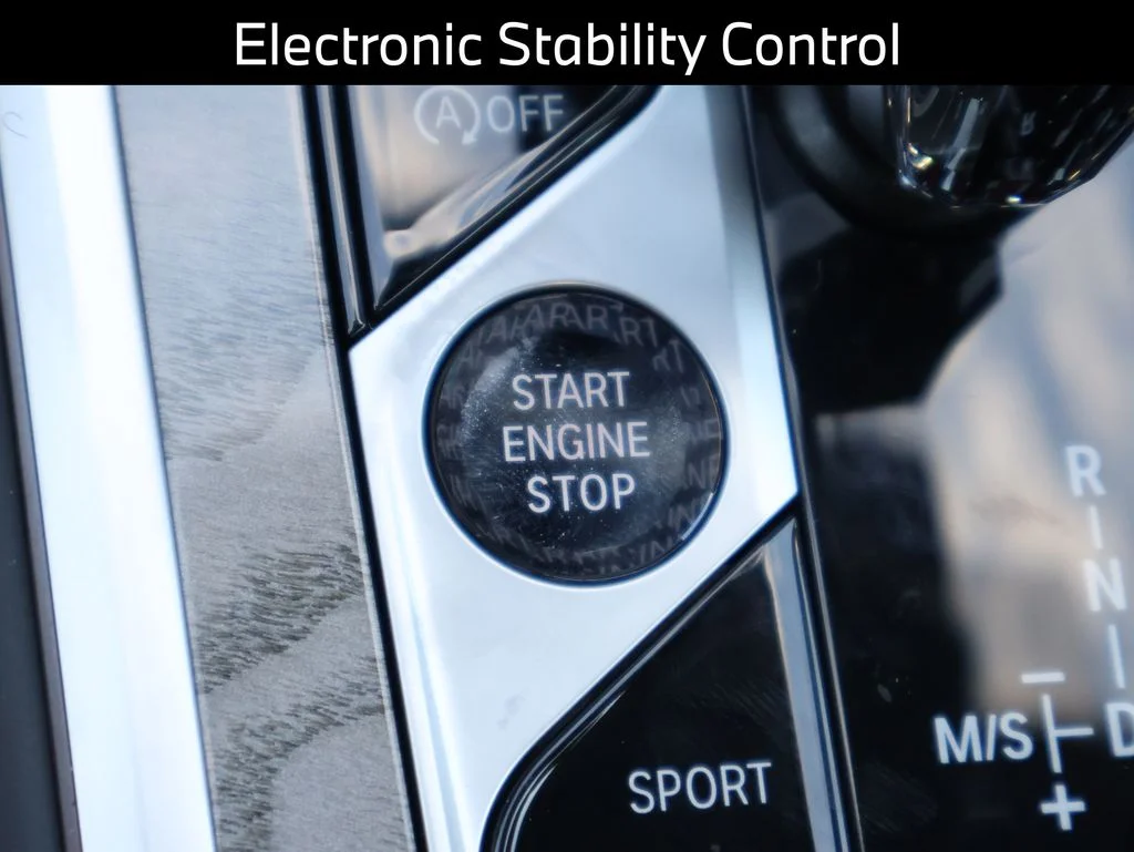 2026 BMW 8 Series 840i - Photo 21