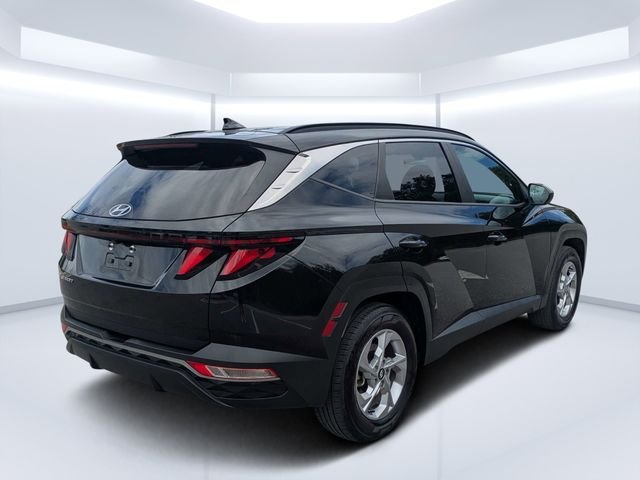 Used 2024 Black Hyundai SEL image 3