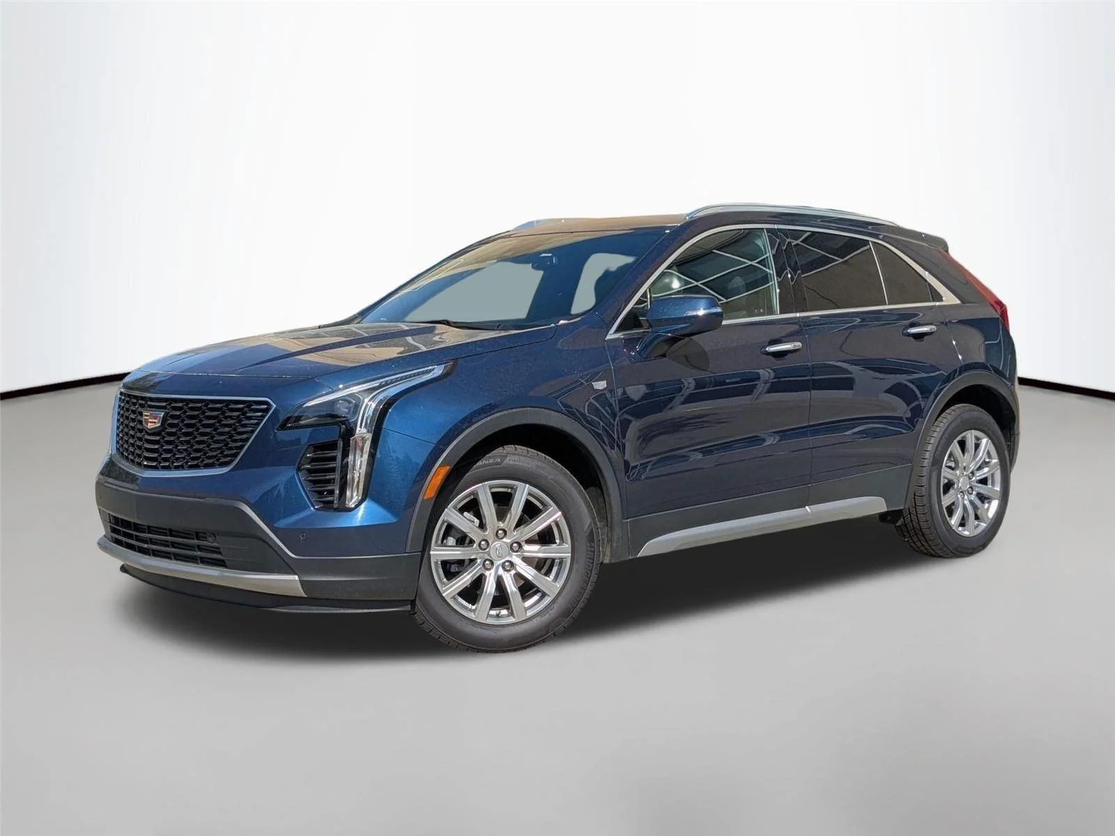 2021 Cadillac XT4 Premium Luxury