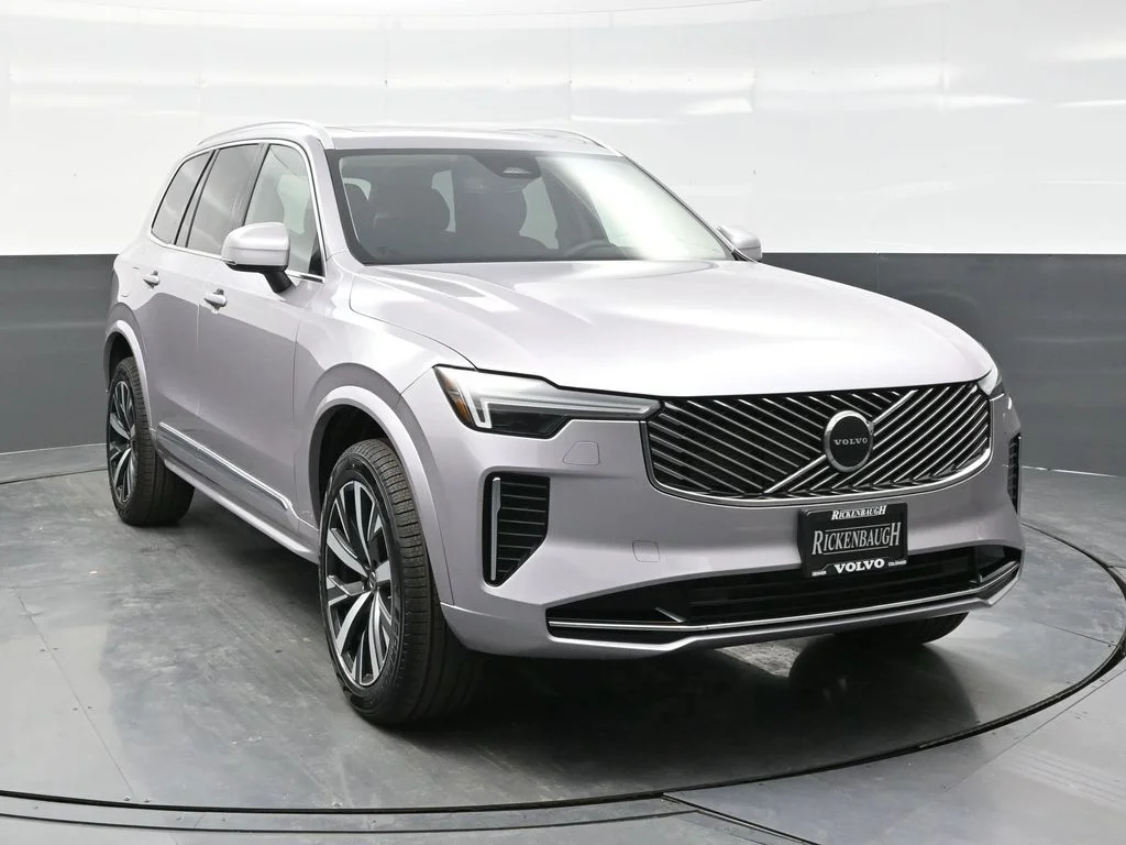 2026 Volvo XC90 B5 Core Bright 4WD's photo