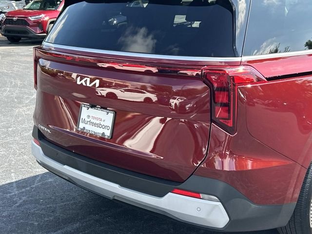 Used 2025 Red Kia LXS image 11
