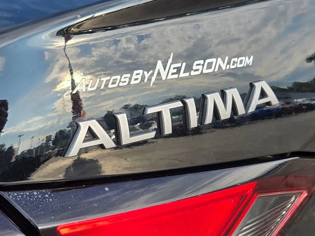 Used 2024 Black Nissan 2.5 S image 16