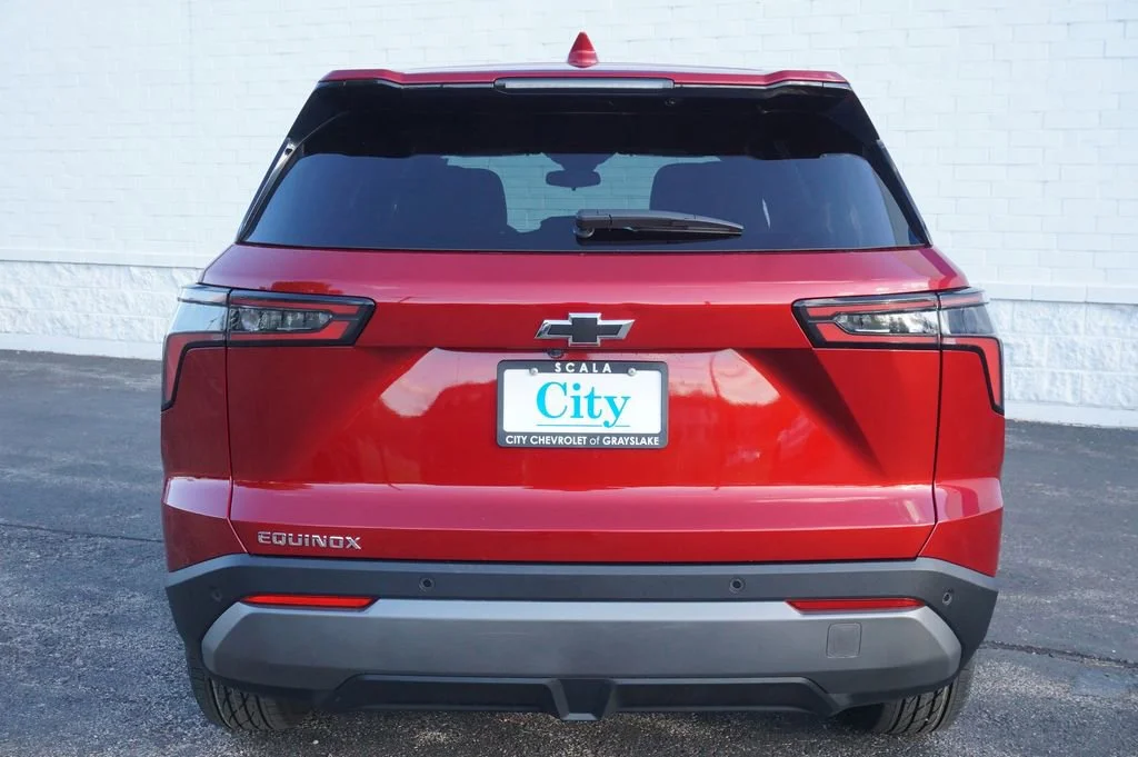 2026 Chevrolet Equinox LT - Photo 6