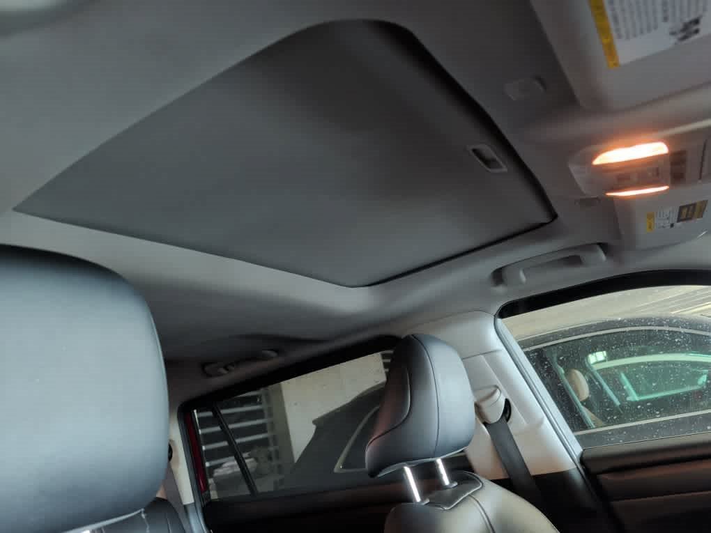 Used 2023 Ruby Flare Pearl Toyota XLE image 9