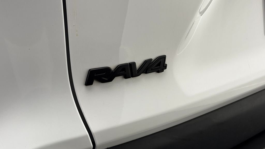 Used 2024 White Toyota LE image 7