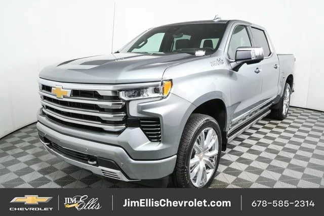 New 2026 Sterling Gray Metallic Chevrolet High Country image 32