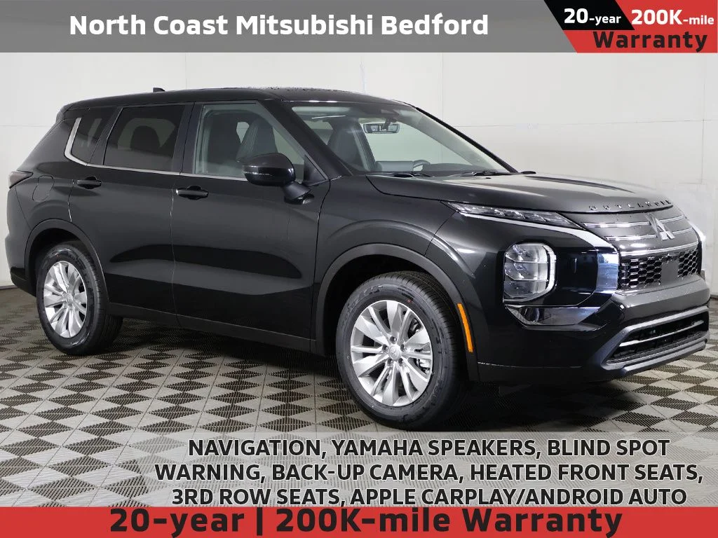 2026 Mitsubishi Outlander ES S-AWC's photo