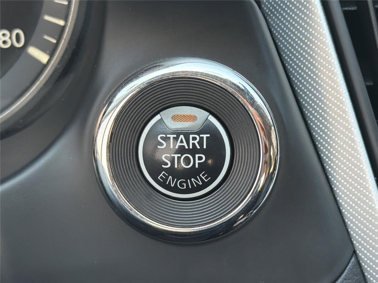 2022 INFINITI Q50 LUXE - Photo 11