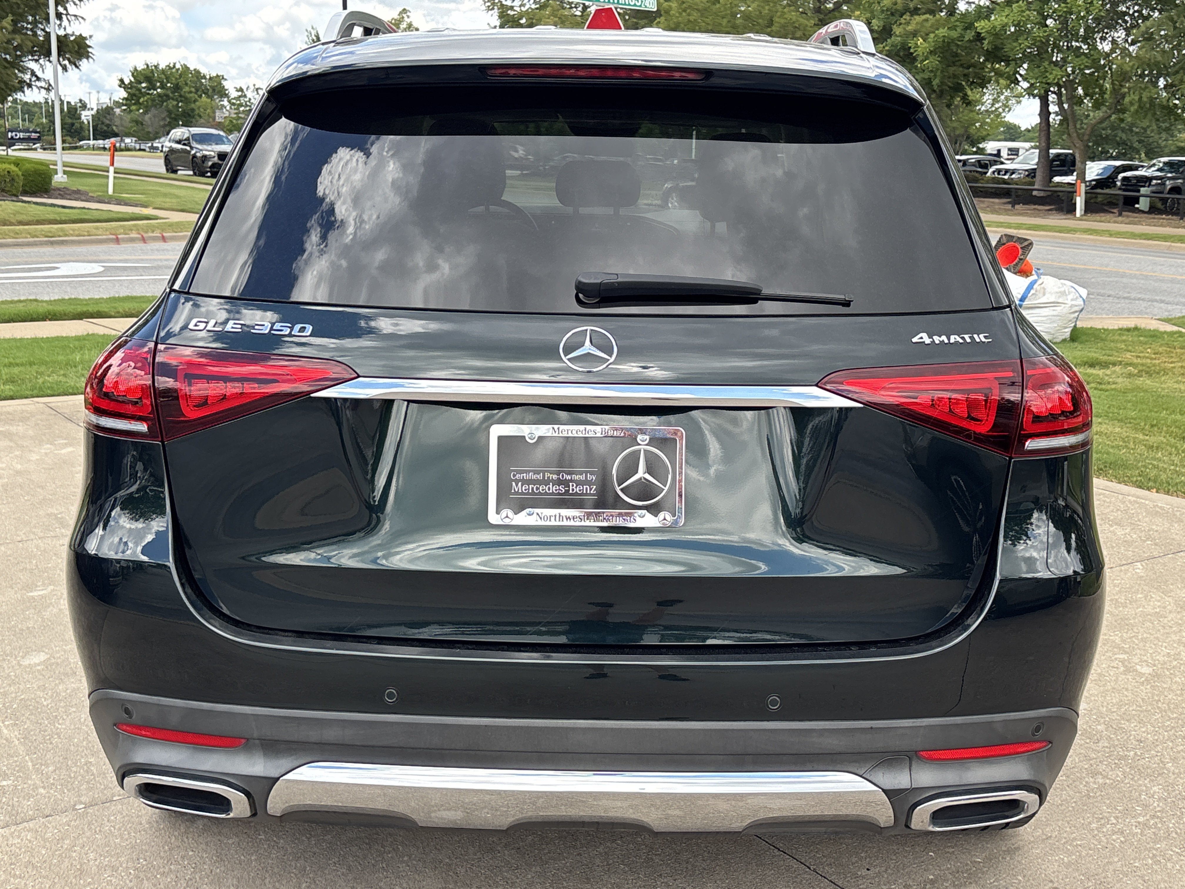 Used 2021 EMERALD GREEN METALLIC Mercedes-Benz  image 6