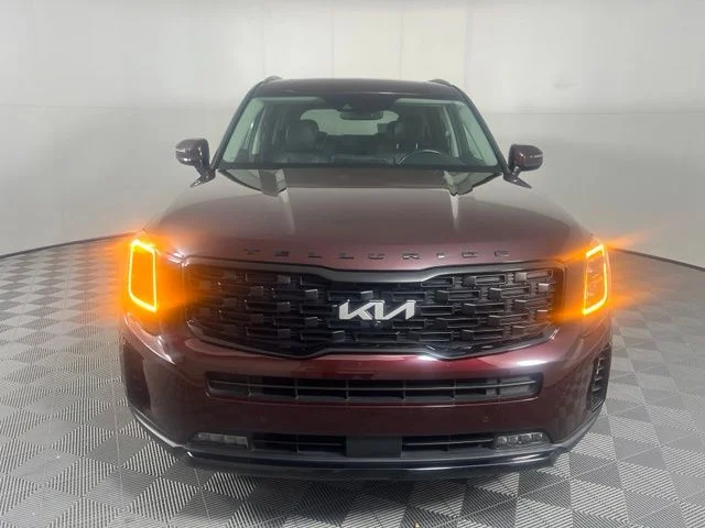 Used 2022 Purple Kia SX image 2