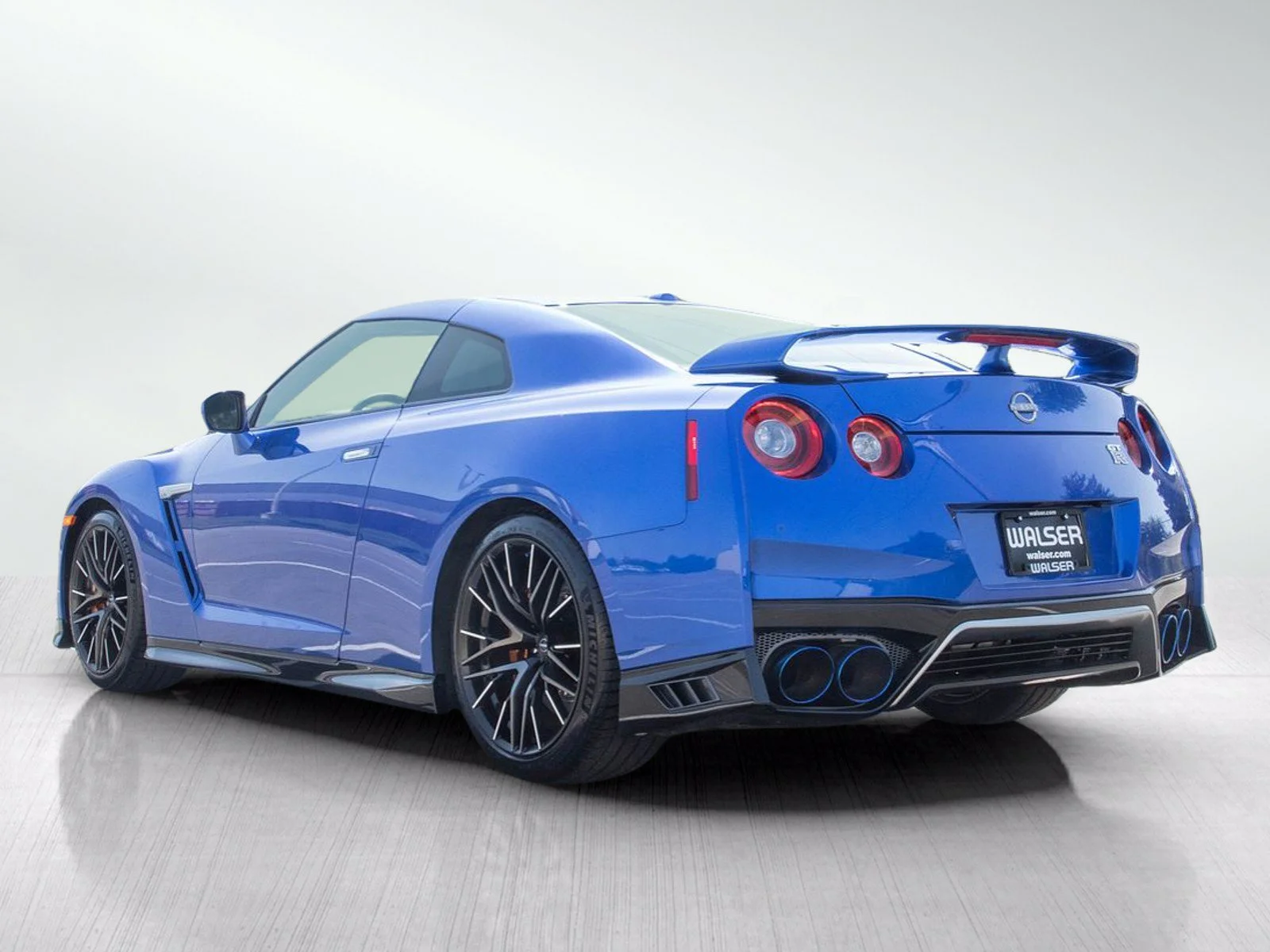 Used 2023 Bayside Blue QuadCoat Nissan Premium AWD image 3