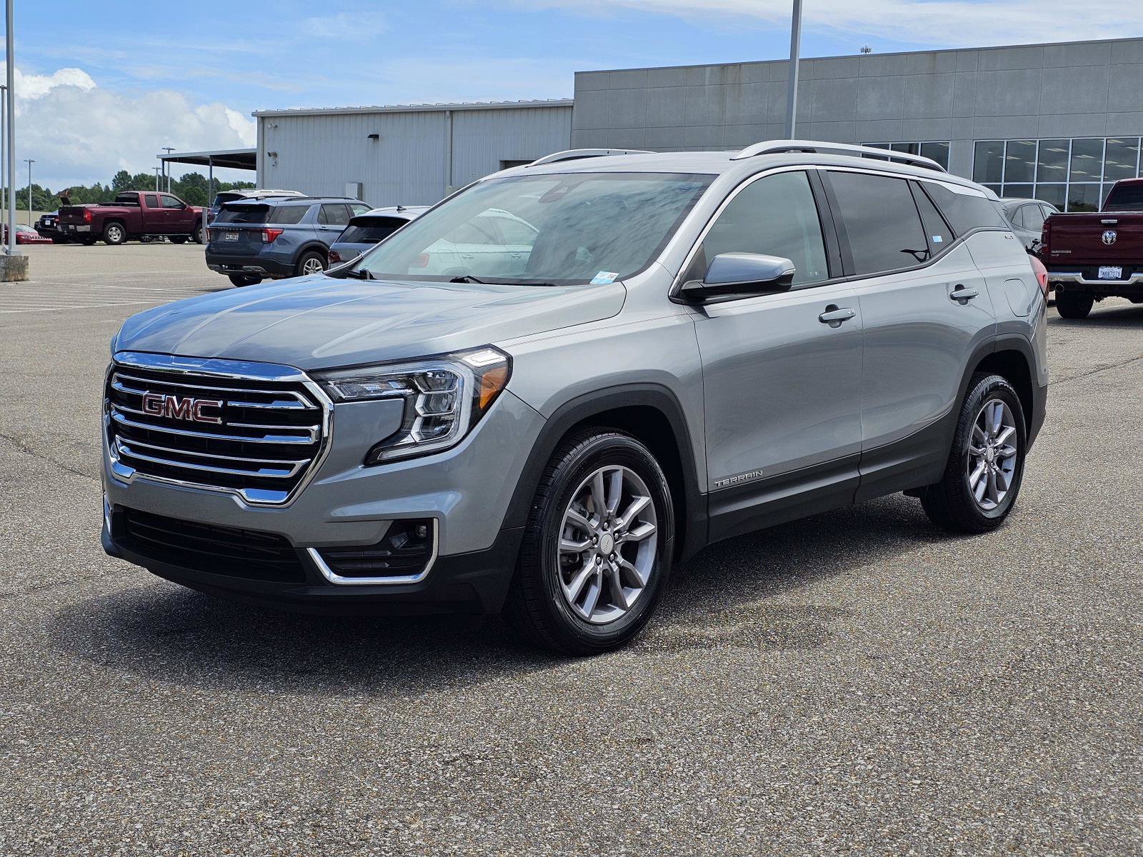 Used 2024 Sterling Metallic GMC SLT image 1