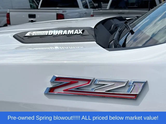 Used 2023 White Chevrolet LTZ image 15
