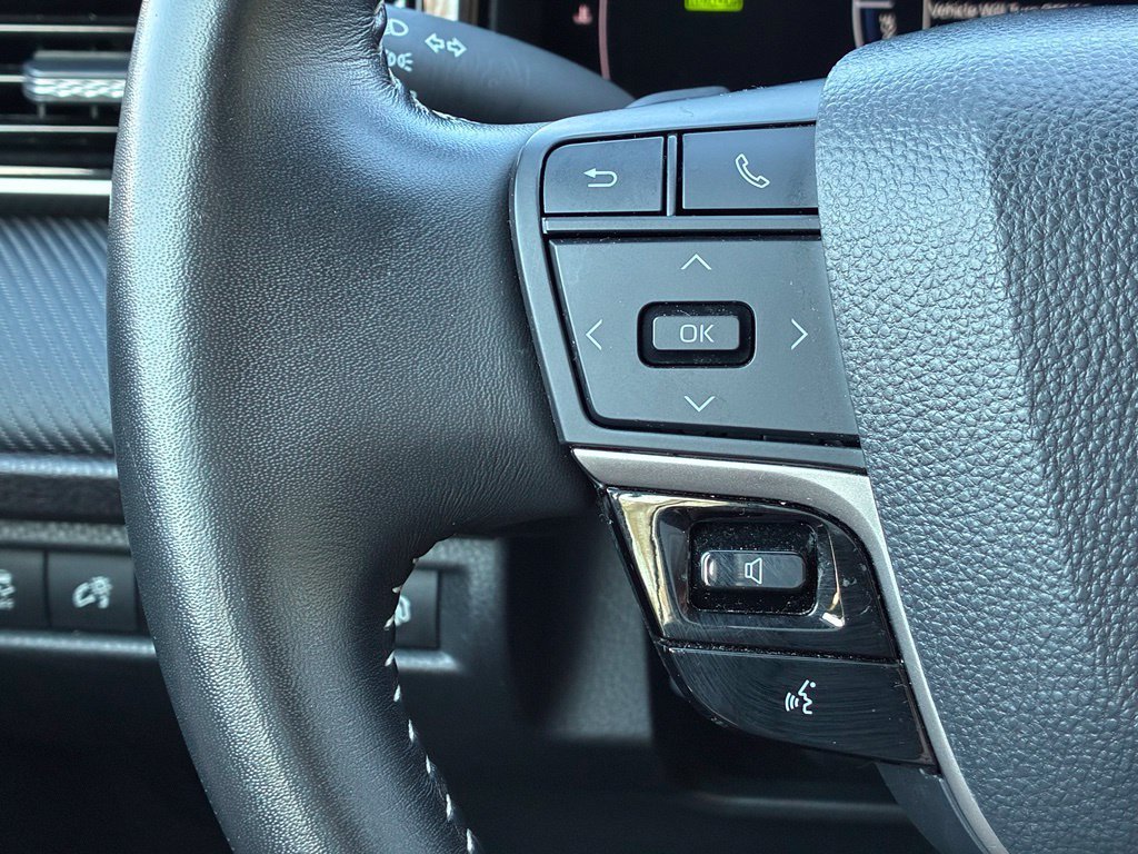 Used 2025 White Toyota SE image 21