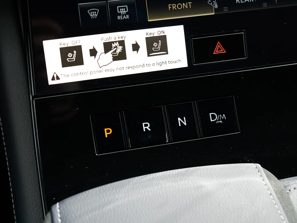 New 2026 RADIANT WHITE INFINITI Sport 4WD image 17
