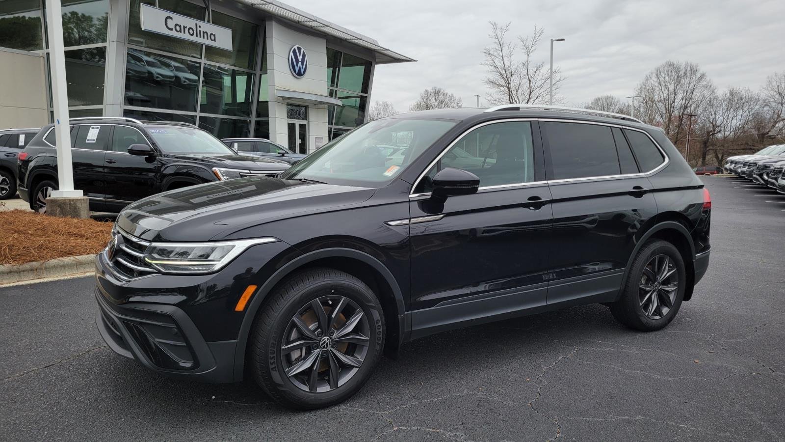 2023 Volkswagen Tiguan SE