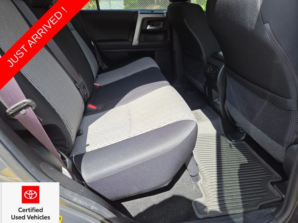Certified Used 2024  Toyota SR5 image 17
