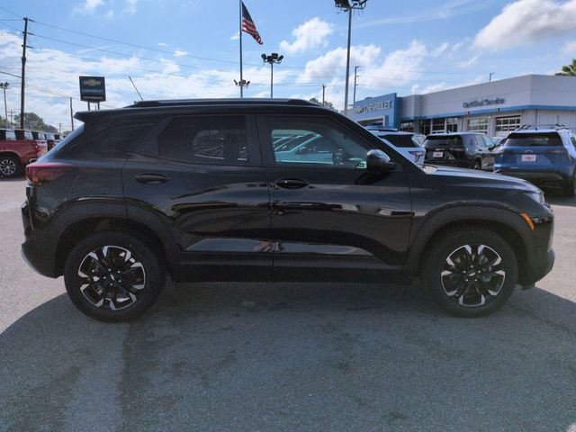 Used 2021 Black Chevrolet LT image 6
