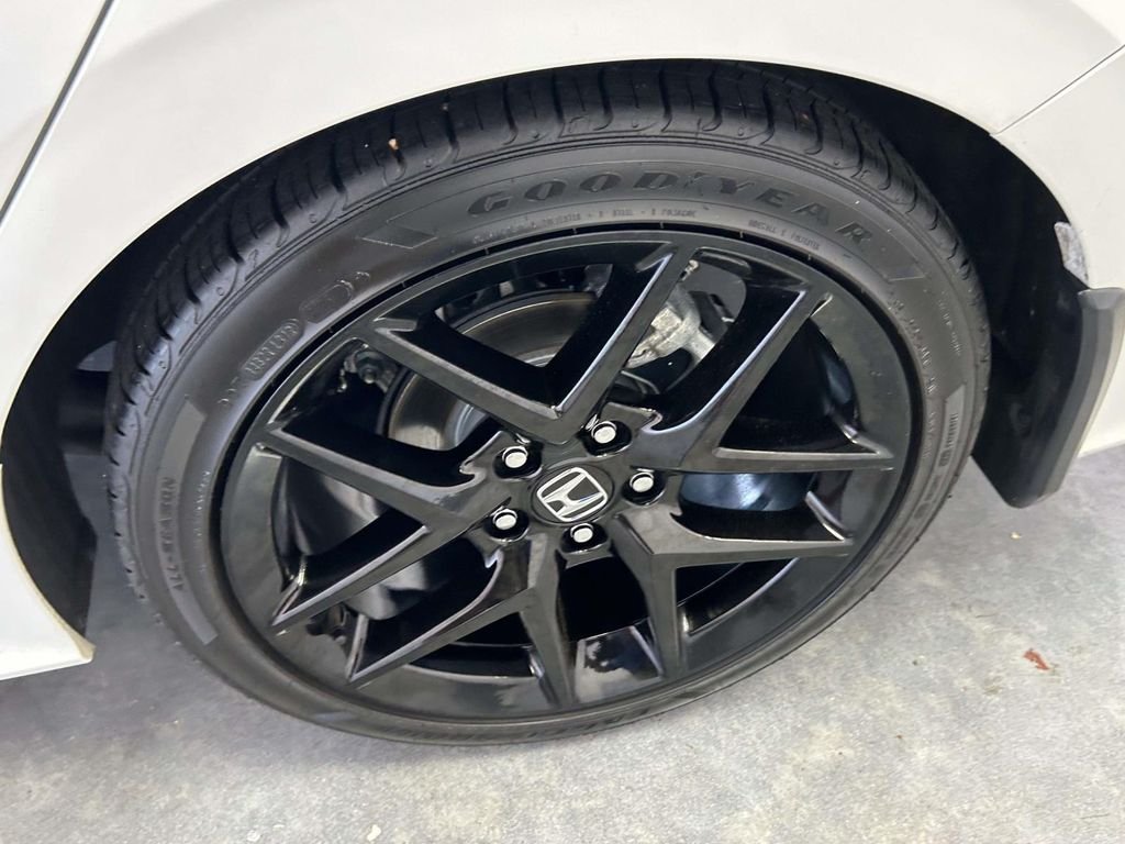 Used 2026 White Honda Sport image 9