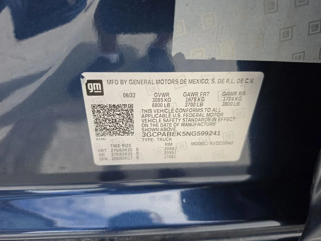 Certified Used 2022 Blue Metallic Chevrolet  image 33