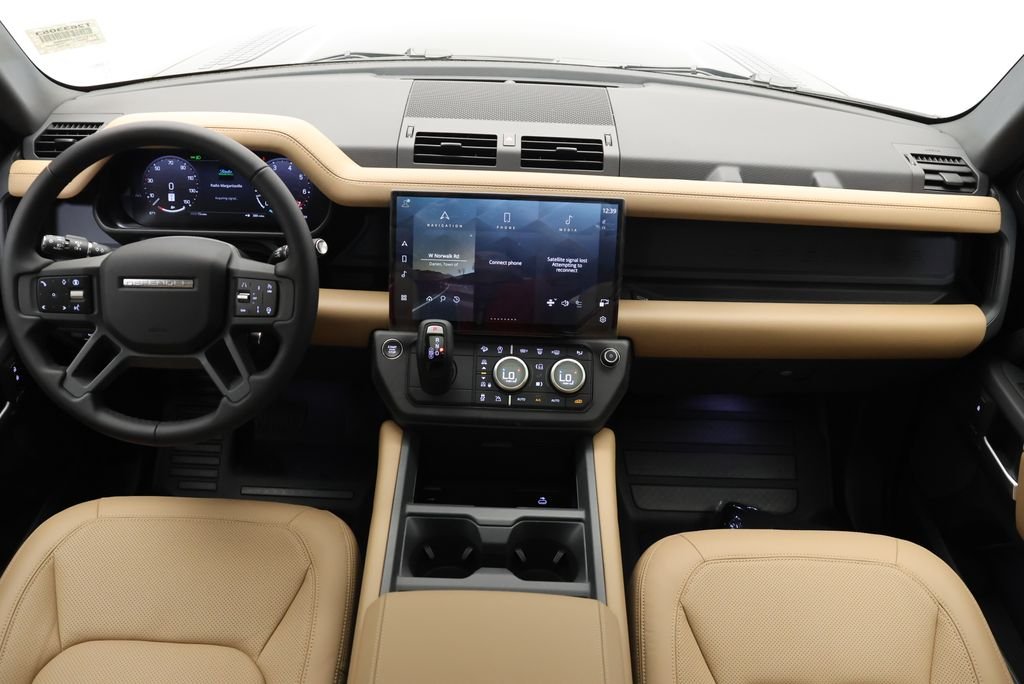 New 2026 Santorini Black Land Rover S image 16