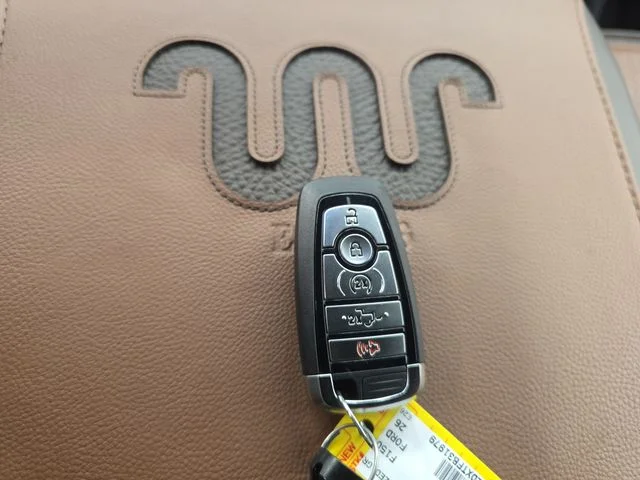 New 2026 Carbonized Gray Metallic Ford King Ranch® image 37