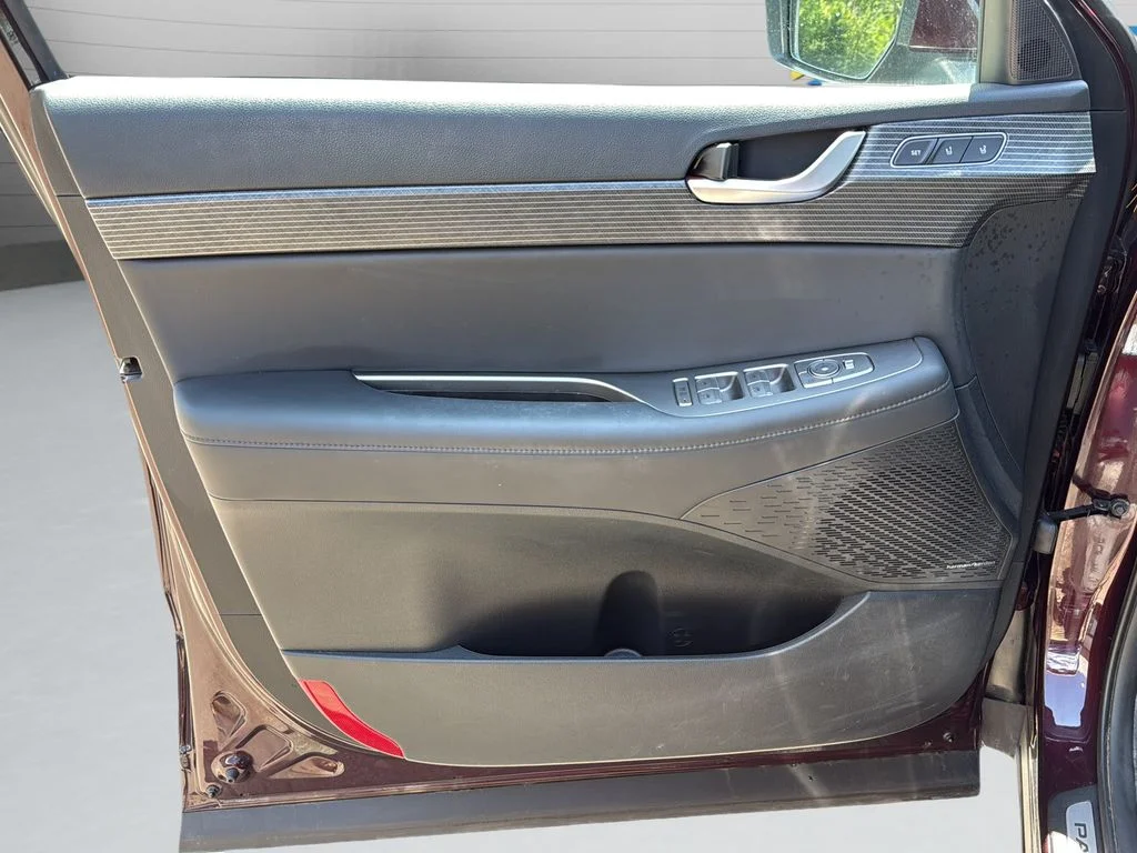 Used 2023 Red Hyundai Limited image 11
