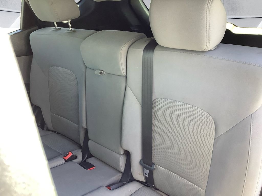 Used 2018 Silver Hyundai 2.4 Base image 18