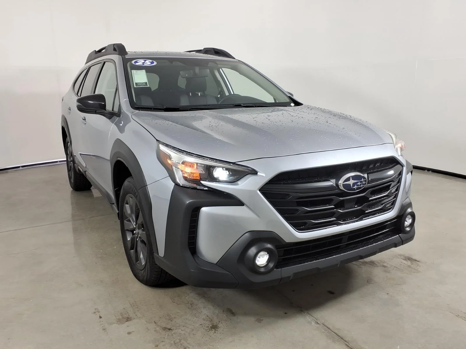 Certified Used 2025 Ice Silver Metallic Subaru Onyx Edition image 20