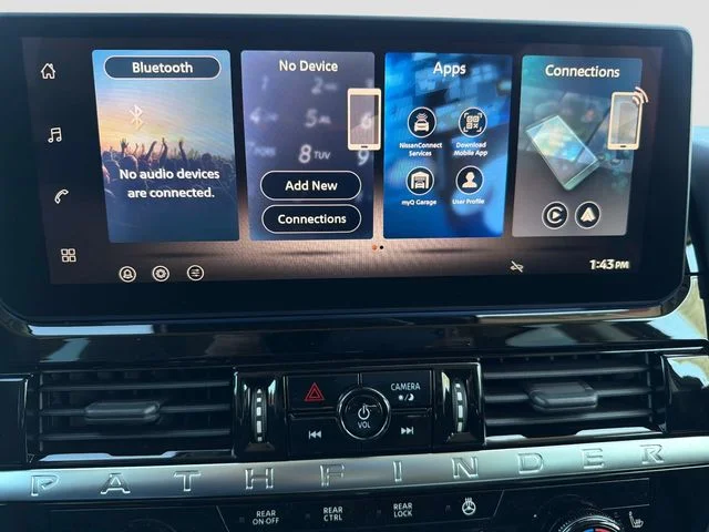 New 2026 Everest White Pearl TriCoat Nissan SL image 26