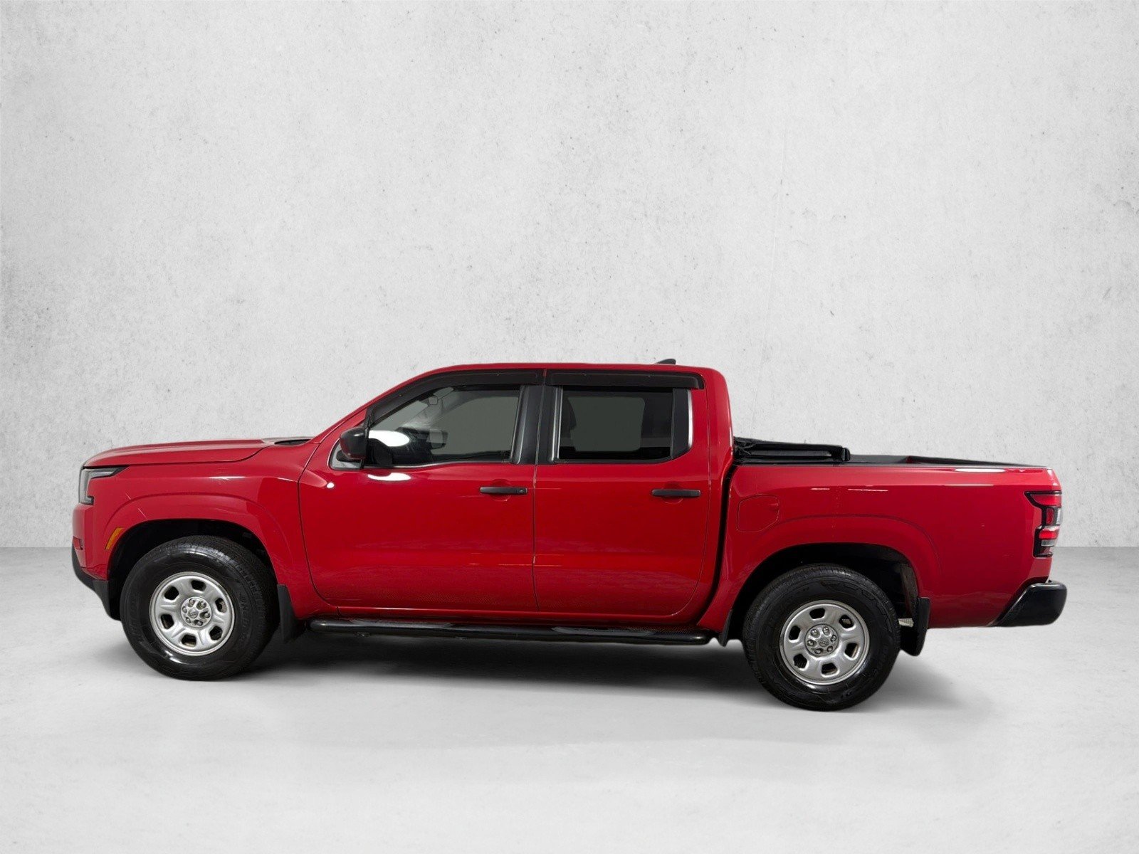 Used 2022 Red Alert Nissan S image 6