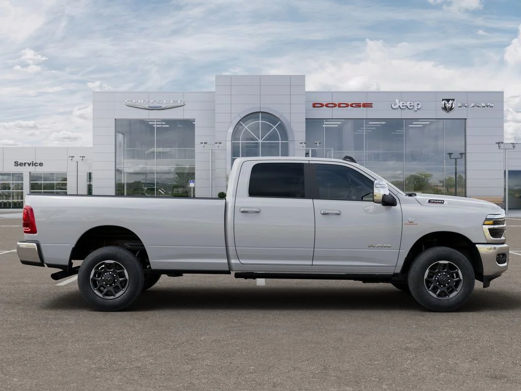 2025 RAM 3500 Laramie - Photo 22