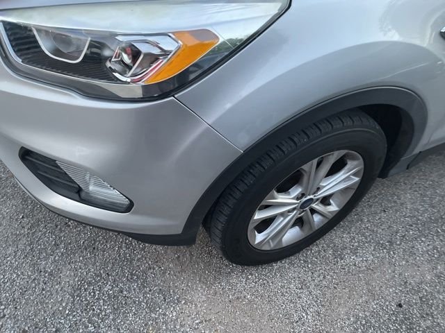 Used 2018 Ingot Silver Ford SEL image 5