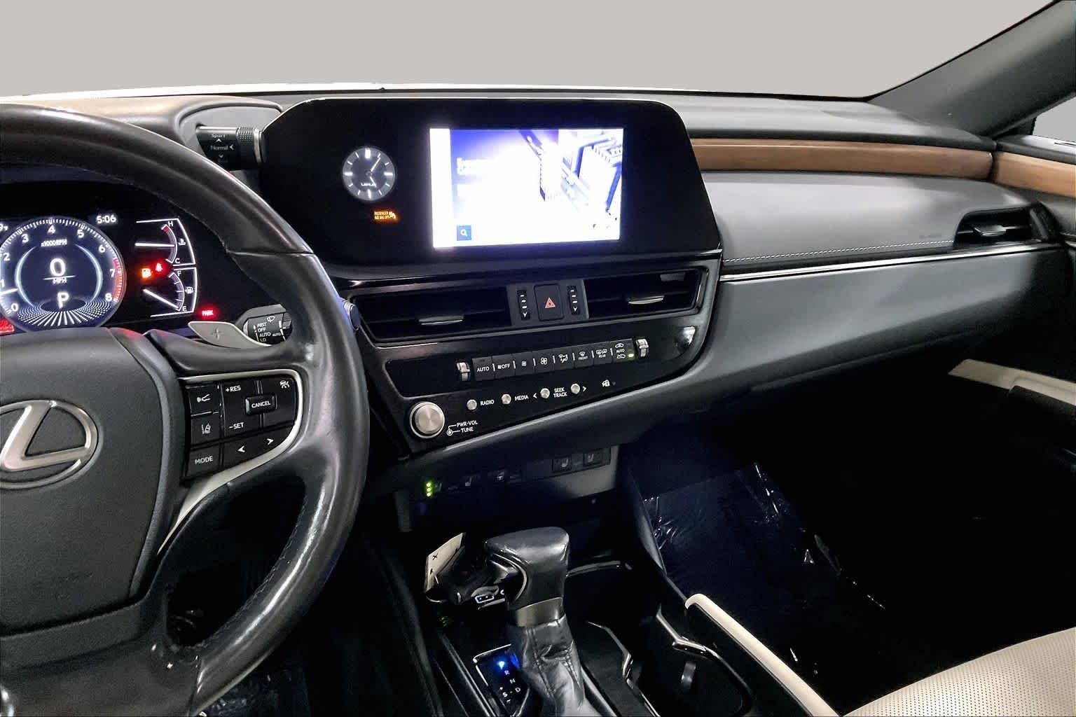 Pre-Owned 2023 Lexus ES 350