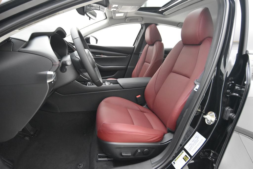 New 2026 Jet Black Mica Mazda 2.5 S Carbon Edition AWD image 25