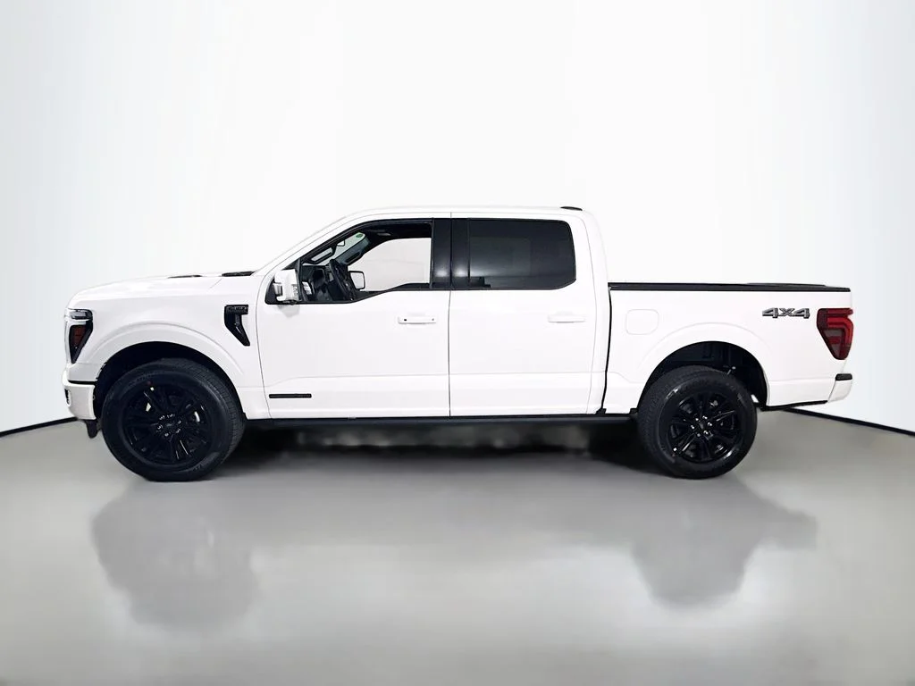 New 2026 Star White Metallic Tri-Coat Ford Platinum® image 4