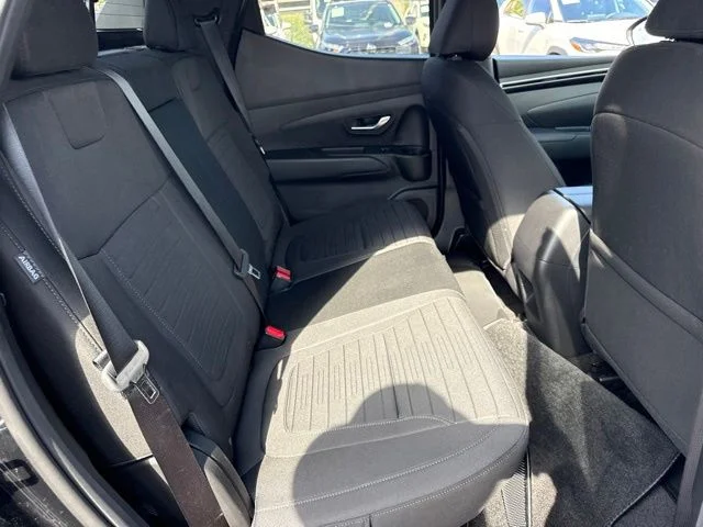 Used 2024 Black Hyundai SEL image 13